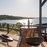 Duje Villa
