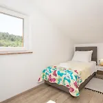 Villa Duje *